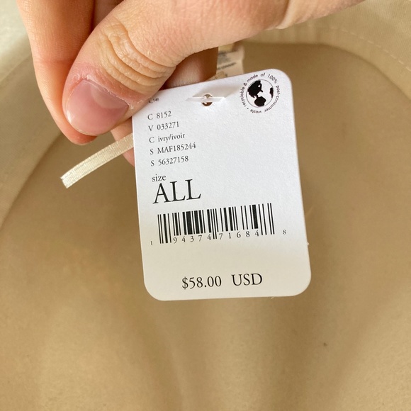 NWT Free People Beaumont Suede Band Ivory Felt Hat - Picture 6 of 6